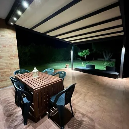 Daire Giuly House