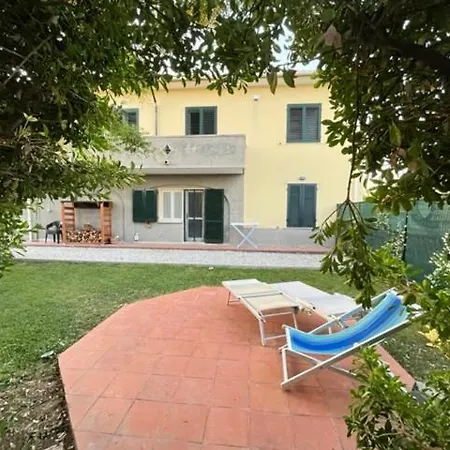 Giuly House