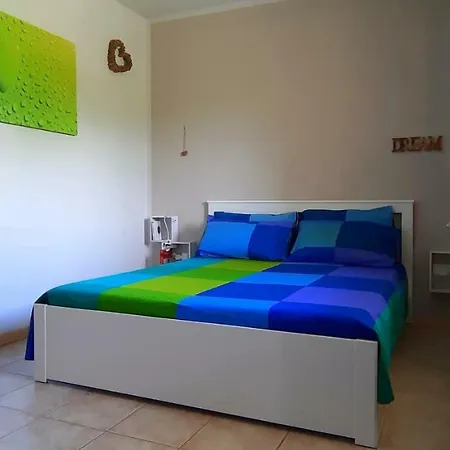 Giuly House Vada