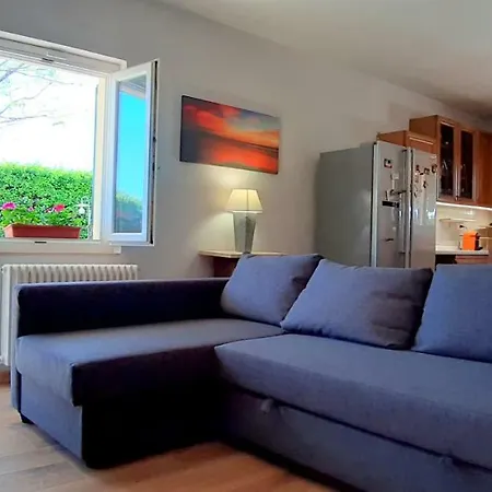 Giuly House Vada